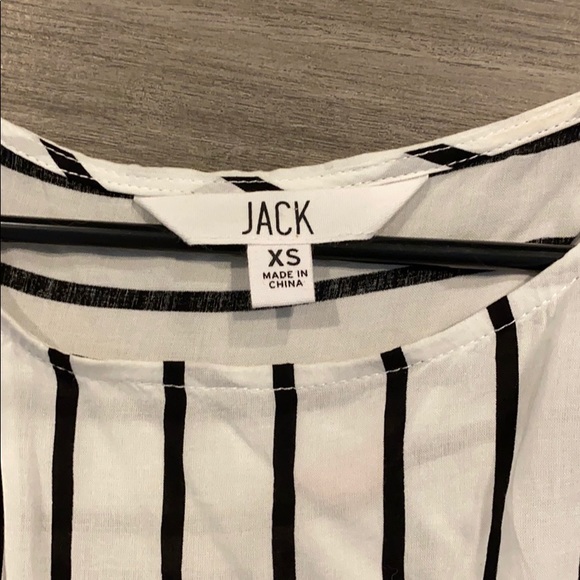 Black and white striped tank top - Picture 3 of 3